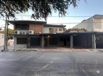Casa · 254m² · 3 Recámaras · 4 Estacionamientos · Casa en Otomi