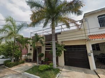 Casa de 5 habitaciones, Centro · Venta de Casa en Tabasco Villahermosa Prados de Villahermosa