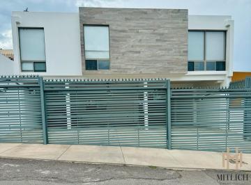 Casa · 85m² · 2 Recámaras · Departamento Renta Jardines de San Francisco $15,000pesos Mensuales.