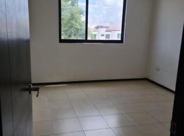 Casa · 160m² · 3 Recámaras · 2 Estacionamientos · Casa en Renta Jardines de Las Lomas Lomas de Angelopolis