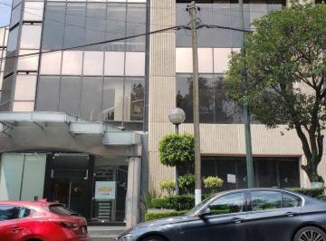 Edificio · 483m² · 14 Estacionamientos · Local Comercial en Renta en Lomas de Chapultepec de 483 m²