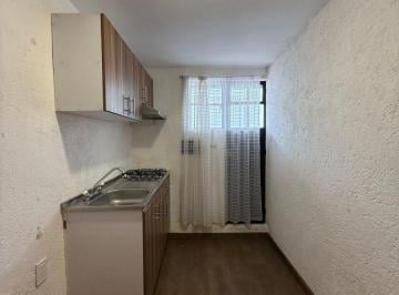 Cuarto en azotea de 14 m2 ubicado en 5to piso, con cocina integral y un baño com · Cuarto en Renta en Piedad Narvarte