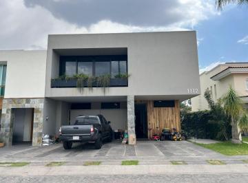 Casa de 4 habitaciones, Zapopan · Casa en Venta Rinconada del Bosque Zapopan Jalisco