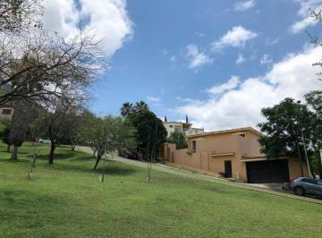 Casa de 5 habitaciones, Guadalupe · Casa con 969 m² Superficie de Terreno, 5 Recámaras en Venta Contry La Silla