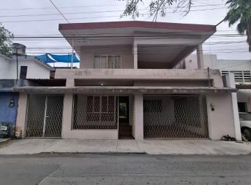 Casa de 4 habitaciones, Guadalupe · Casa en Venta con Departamento Independiente