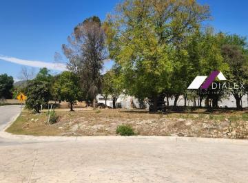 Terreno / Lote · 251m² · Terreno en Venta Fracc. Pedregal del Huajuco El Barrial, 251 m² - Carretera Nacional en Santiago