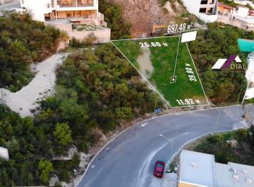 Terreno / Lote · 697m² · Venta Terreno de 697 m² - Fraccionamiento Las Aguilas Residencial, Zona Contry Vistas Increibles