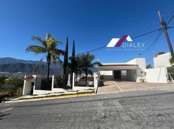 Casa · 472m² · 5 Estacionamientos · Venta Casa en Contry La Escondida en Zona Contry con Terreno de 900 m² | 4 Recámaras, Guadalupe N. L.