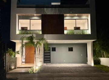 Casa en Condominio en Venta en Yucatán Country Club · Casa en Condominio en Venta en Yucatán Country Club