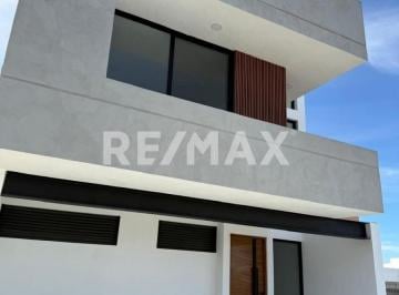 Casa de 3 habitaciones, El Marqués · Casa en Venta en Zibatá Queretaro