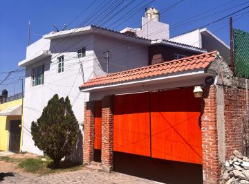 Casa de 3 habitaciones, Xochimilco · Casa con 173 m² Superficie de Terreno y 3 Habitaciones en Venta en Santa María Tepepan