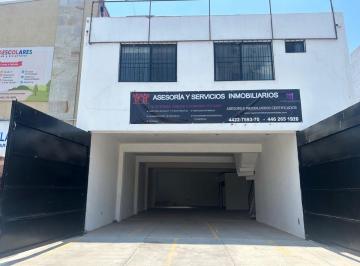 Casa uso de suelo de 4 habitaciones, Querétaro · Casa en Venta con Uso de Suelo Mixto Muy Cerca de Pie Dela Cuesta