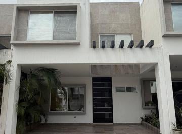 Casa · 150m² · 3 Recámaras · 2 Estacionamientos · Casa en Venta o Renta en Jardines del Sur IV | Modelo Noni | 3 Recámaras | Amenidades
