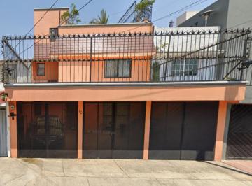 Casa de 3 habitaciones, Iztapalapa · Venta de Casa en Lomas Estrella Lutecia