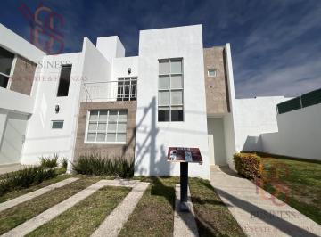 Casa · 101m² · 3 Recámaras · 2 Estacionamientos · En Venta Casa Nueva Al Norte de Aguascalientes! Amplitud, Seguridad y Confort! Modelo Eros!