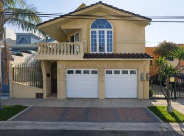 Casa de 5 habitaciones, Tijuana · Venta de Casa en Jardines de Tijuana Playas de Tijuana Baja California