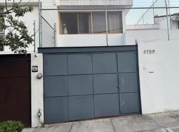 Casa de 3 habitaciones, Zapopan · Casa en Venta Lomas Altas