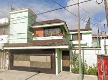 Casa de 4 habitaciones, Puebla · Venta de Casa en Puebla Col Villa Encantada