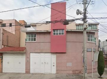 Casa de 4 habitaciones, Iztapalapa · Venta de Casa en Pasesos de Churubusco Iztapalapa Cdmx