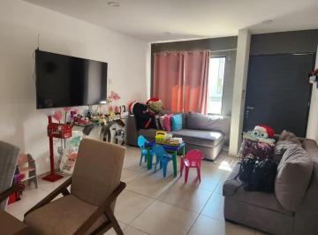 Casa de 4 habitaciones, Corregidora · Casa Residencial en Venta en Cañadas del Arroyo, Corregidora