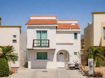Casa de 3 habitaciones, Los Cabos · Casa en Venta en Cabo San Lucas Baja California