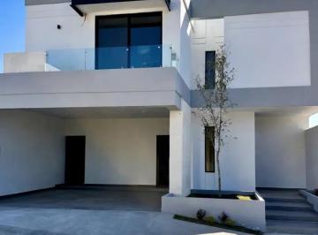 1 · Casa en Venta en Aysso, Carretera Nacional – Lista Para Estrenar