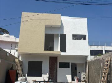 Casa de 4 habitaciones, Cuernavaca · Casa Nueva en Venta con 165 m² Superficie de Terreno y 4 Habitaciones Col. Chapultepec.