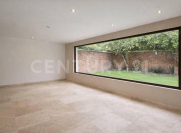Casa · 400m² · 4 Recámaras · 2 Estacionamientos · Casa en Venta en Barranca Seca, La Magdalena Contreras, Cdmx.