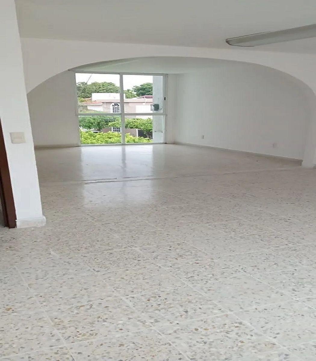 Renta Edificio de Oficinas Todo o por Piso Pichucalco Tuxtla Gutiérrez Chiapas Edi_4550 Cm