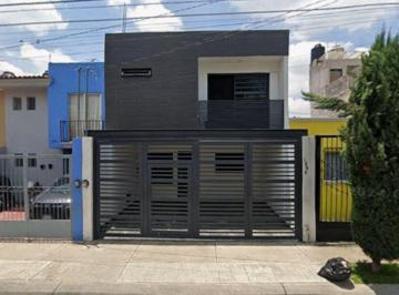 Casa de 3 habitaciones, Guadalajara · Venta Casa Los Arrayanes Guadalajara Jalisco