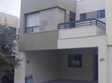 Casa · 180m² · 3 Recámaras · 2 Estacionamientos · Casa en Renta en Toscana Residencial, García, Nuevo León