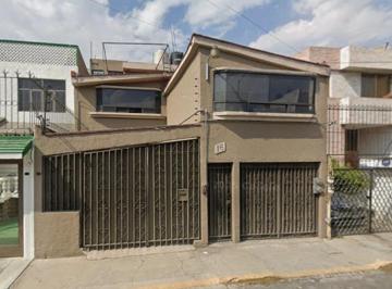 Casa de 3 habitaciones, Gustavo A. Madero · Casa en Venta en La Escalera