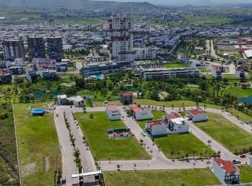 Terreno / Lote · 200m² · Terrenos en Venta Parque Adara, Últimos, Cascatta, Junto a Hípico de Lomas, Pregunta