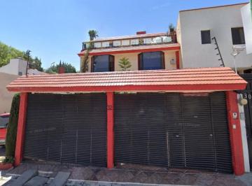 Casa de 3 habitaciones, Naucalpan de Juárez · Casa con 160 m² de Superficie de Terreno y 3 Recámaras en Venta en Lomas Verdes 3a Sección