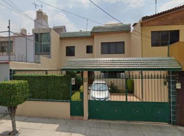 Casa de 2 habitaciones, Naucalpan de Juárez · Casa con 2 Recámaras en Venta, 100 m² Superficie de Terreno, Colón Echegaray