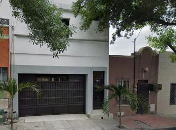 Casa de 4 habitaciones, Monterrey · Se Vende Casa en Nuevo Leon, Monterrey, Centro.