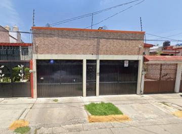Casa de 3 habitaciones, Tlalnepantla de Baz · Casa en Venta en Hab. Jacarandas