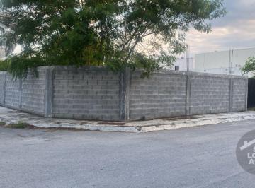 Terreno / Lote · 100m² · 5 Estacionamientos · Venta de Terrenos
