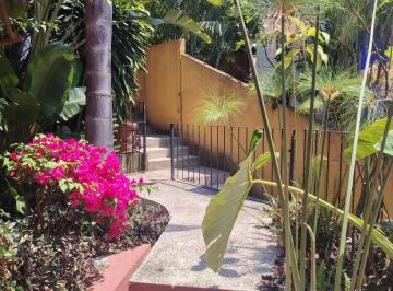 Casa de 3 habitaciones, Cuernavaca · Casa en Renta en Privada con Porton Eléctrico Zona Norte!