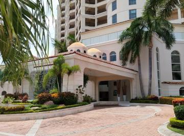 Departamento de 4 habitaciones, Puerto Vallarta · Departamento en Renta en Amueblado, en Marina Vallarta, Puerto Vallarta, Jalisco