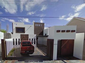 Casa de 5 habitaciones, Juárez · Venta de Casa en El Fraccionamiento Los Pinos en Juarez en Chihuahua