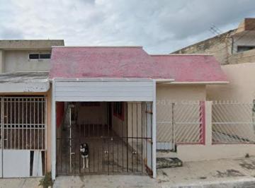 Casa de 3 habitaciones, Campeche · ¡Preciosa Propiedad! Oportunidad Unica Localizada en Campeche San Francisco