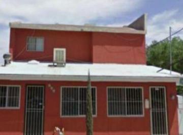 Casa de 4 habitaciones, Juárez · Inmueble de Recuperación Bancaria