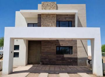 1 · Casa en Venta en Altozano La Nueva Laguna, Gómez Palacio, Durango