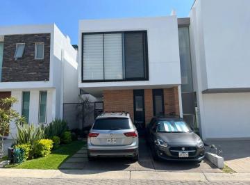 Casa de 3 habitaciones, Tlajomulco de Zúñiga · Hermosa Casa en Venta