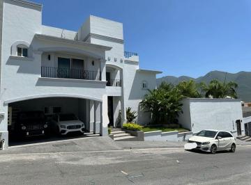Casa de 5 habitaciones, Monterrey · Casa con 669 m² Superficie de Terreno, 5 Recámaras en Renta en Palmares Residencial