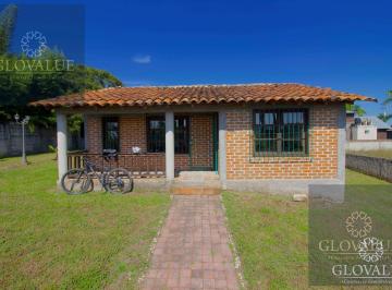 Casa · 90m² · 2 Recámaras · 4 Estacionamientos · Hermosa Cabaña Campestre en Miradores Venta