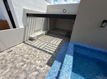 Casa · 250m² · 3 Recámaras · 2 Estacionamientos · Venta Casa 3 Rec. Res. Arbolada Cancun