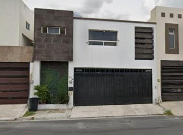 Casa de 4 habitaciones, Monterrey · Venta Casa Cumbres Elite 8o Sector Monterrey Nuevo Leon