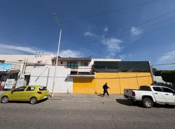 Bodega comercial , Tlajomulco de Zúñiga · Bodega Comercial de 745 m², con Anden de Dessgcarga y Oficinas por El Benavento
